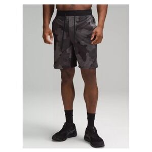 Men's‎ Lululemon Train Hard Everyday linerless 9" Shorts Black Camo camoflauge s